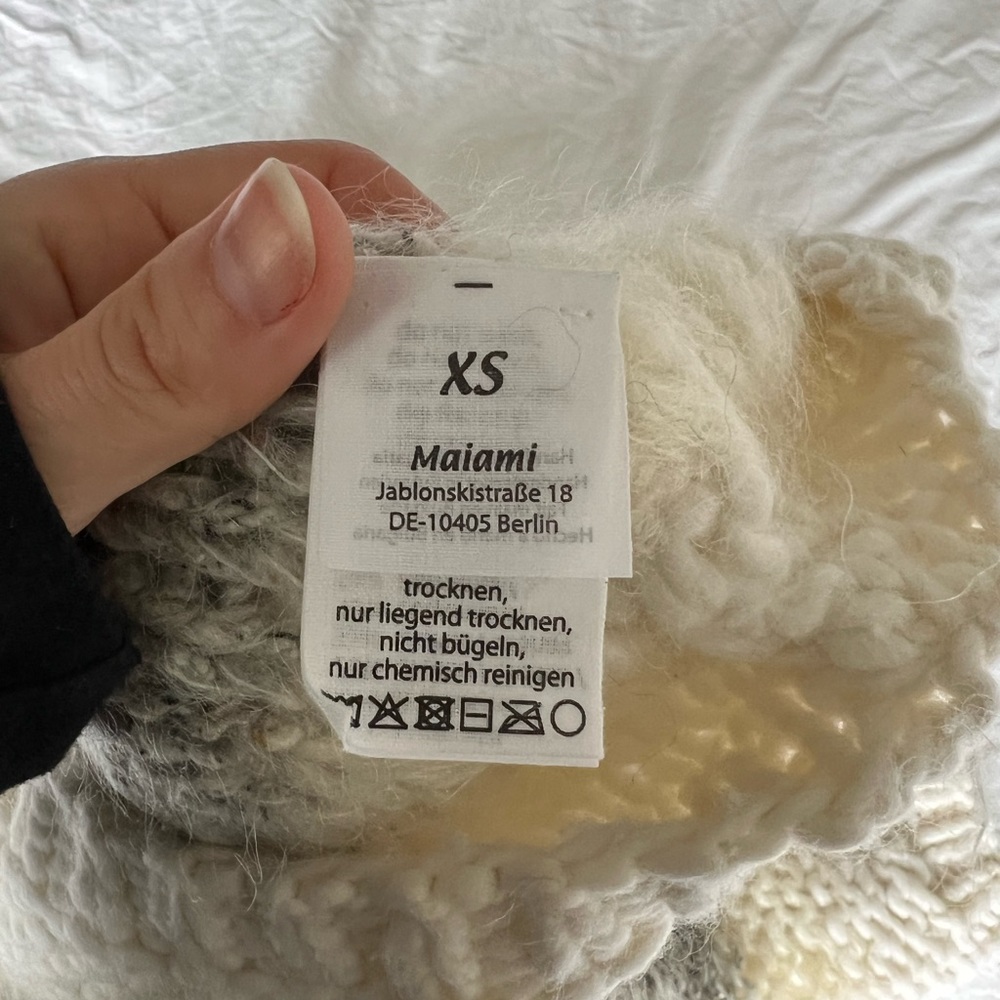 Maiami Berlin Mohair Striped Sweater - Picture 4 of 5
